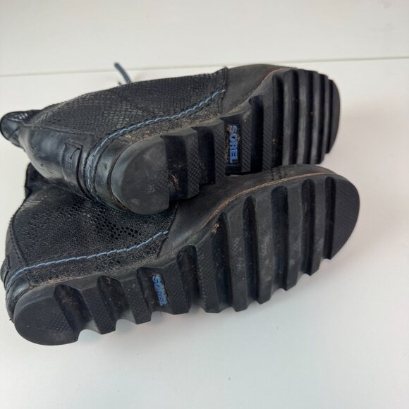 Sorel Hidden Wedge Boots Black snake pattern lace up Womens 7 - Picture 7 of 8